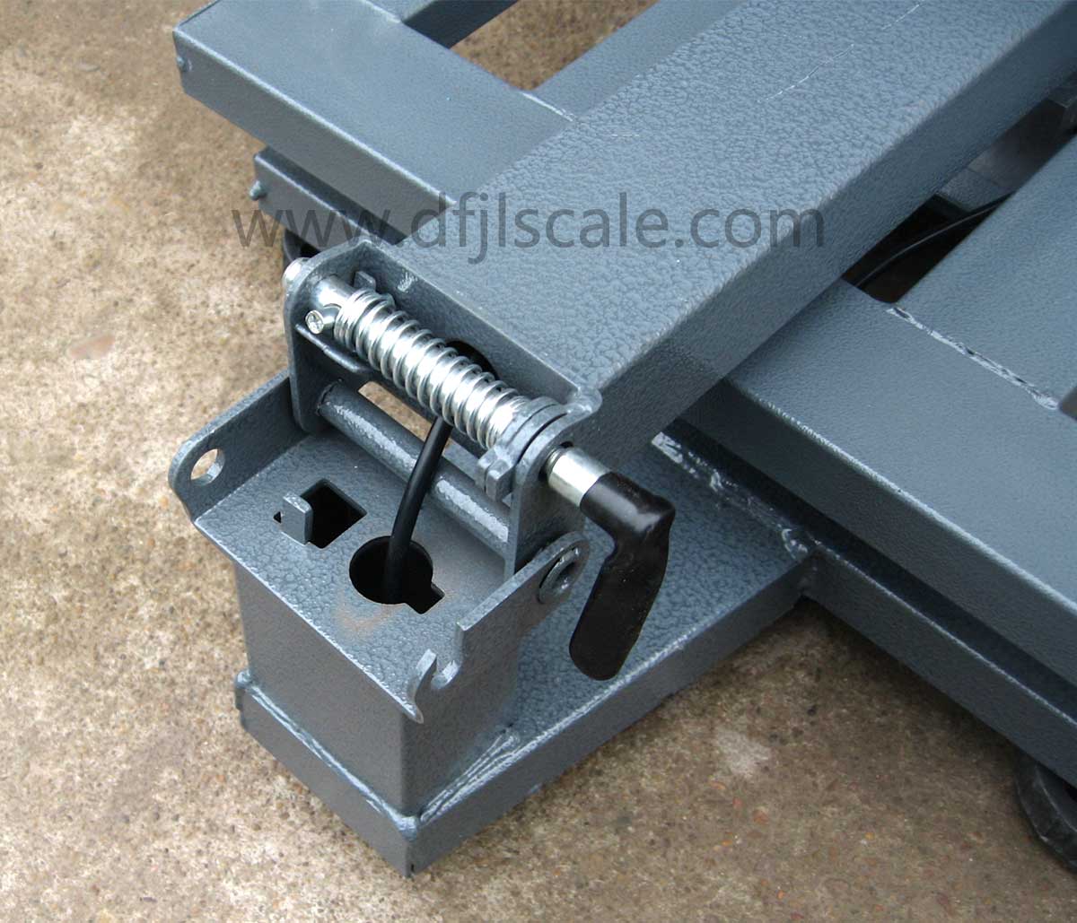 TCS-ZDD3 折疊式電子臺(tái)秤