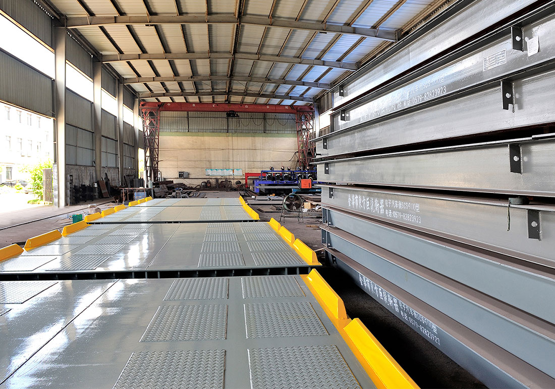 地磅定做 超寬地磅 超長(zhǎng)地磅 180噸地磅定做